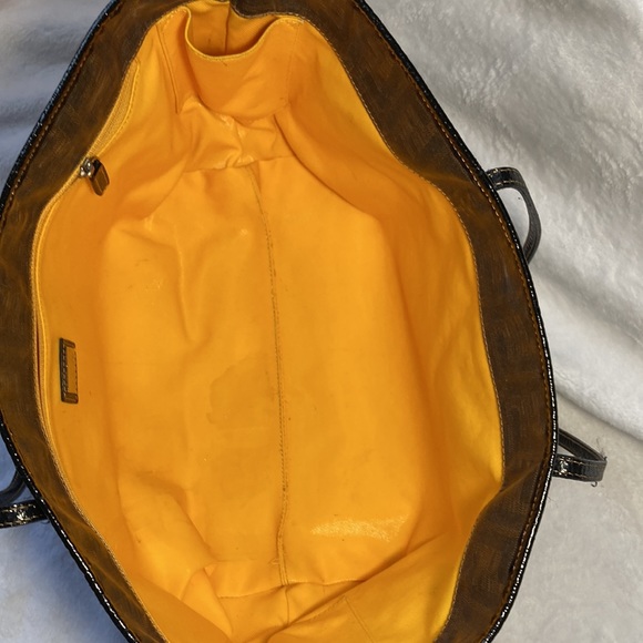 FENDI Zucca Spalmati Large Roll Tote Bag - Picture 13 of 17